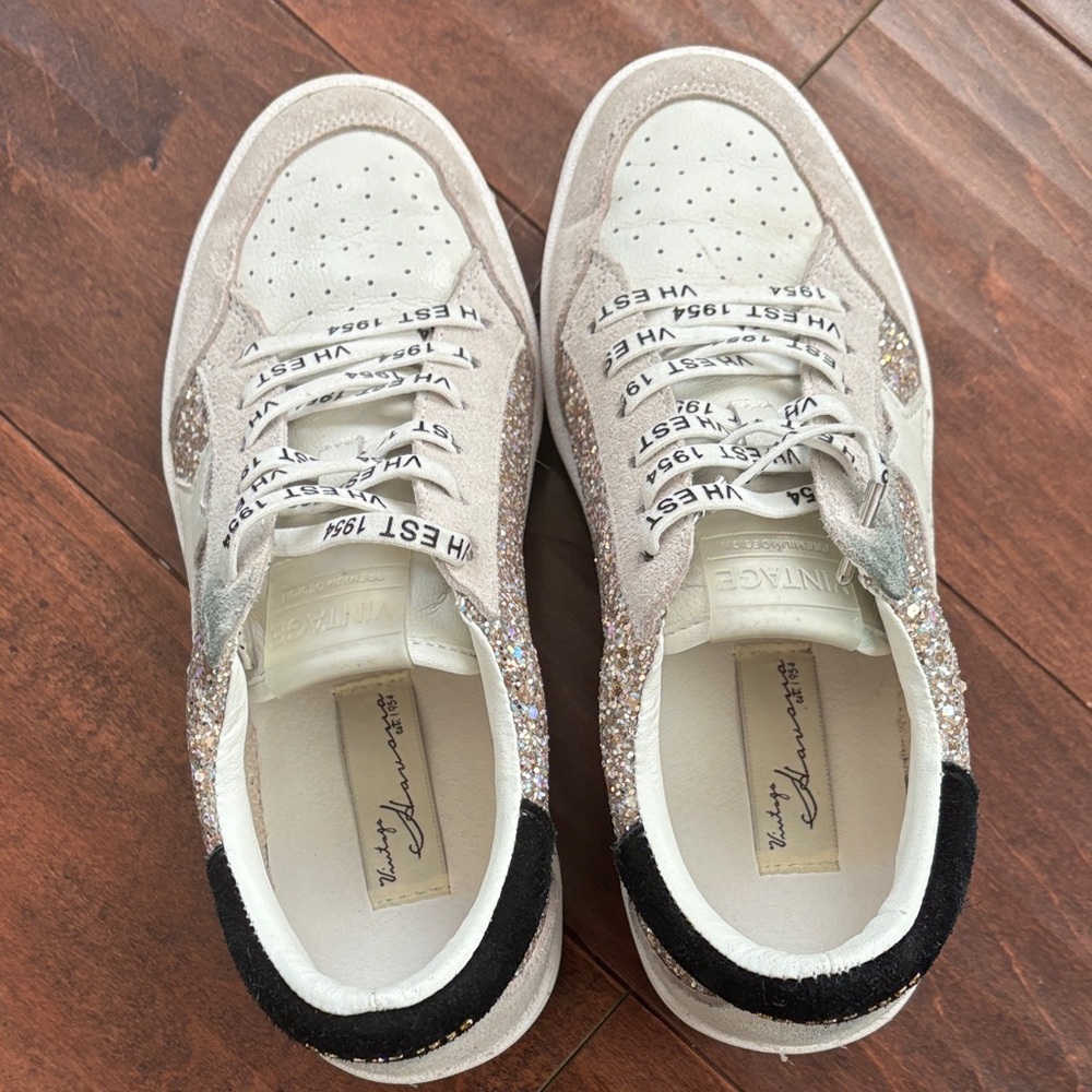 Stylish Glittery Women's Sneakers
